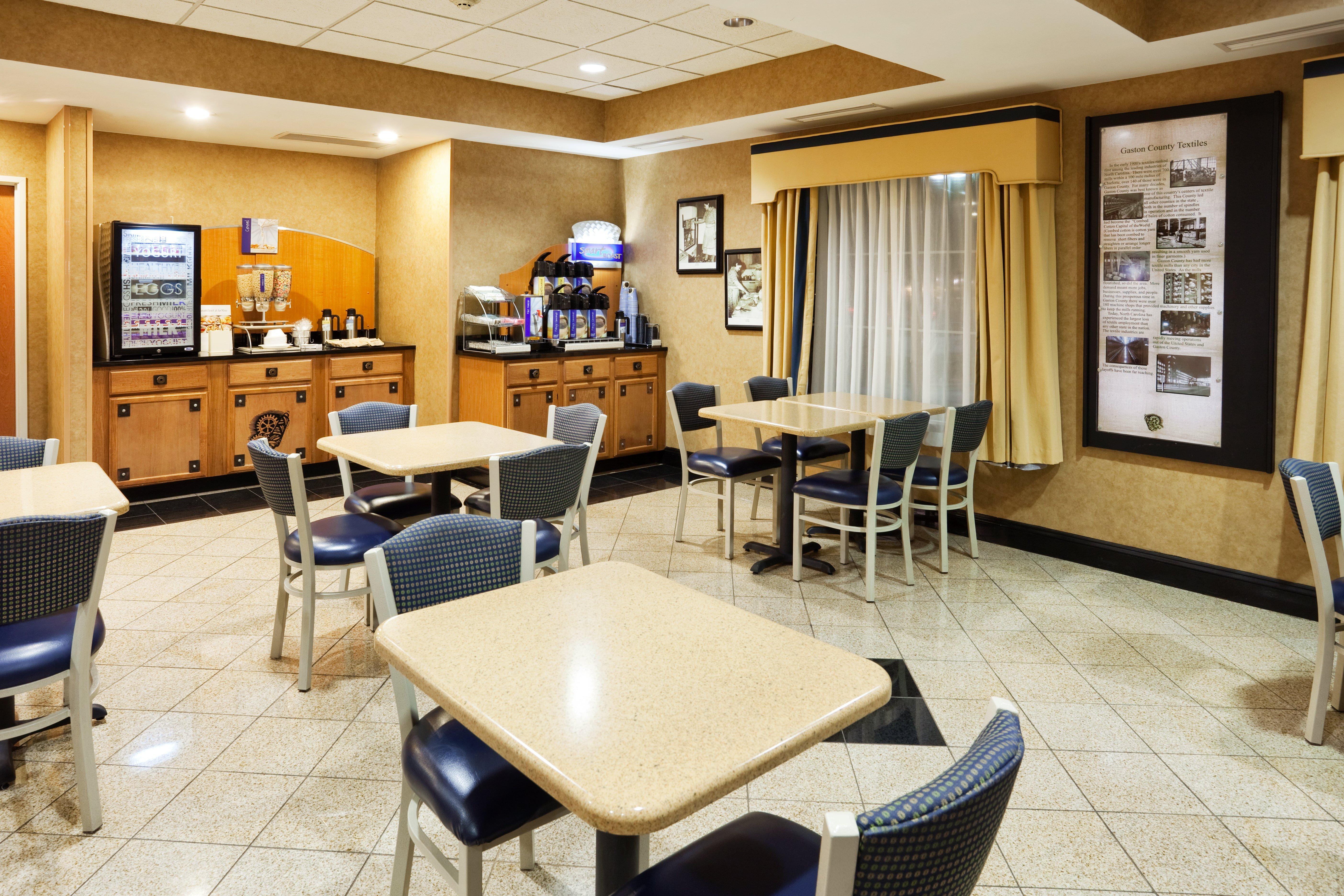 Holiday Inn Express Charlotte West - Gastonia By Ihg Eksteriør billede